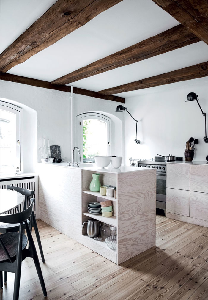 Charming-Home-in-an-Old-Warehouse-in-Copenhagen-02